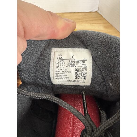 Nike Air Jordan 12 Retro Black University Gold 130690-070 Size‎ 11.5 - Picture 7 of 16